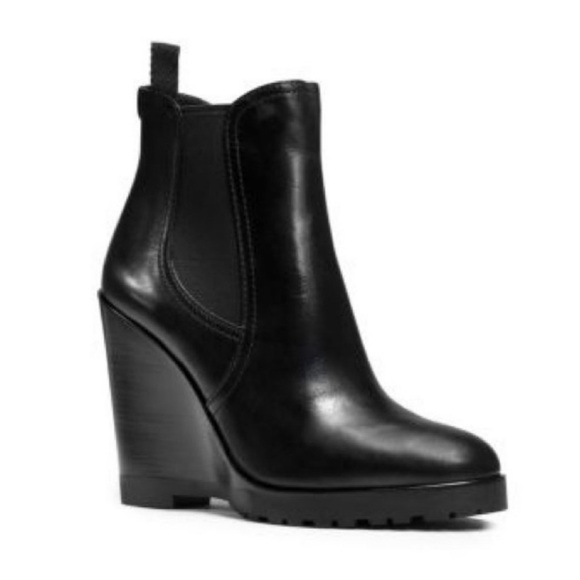 Michael Kors Thea Leather Wedge Boot, Size 7M  $30 $250 - Picture 5 of 12